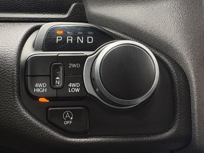 2022 RAM 1500 Tradesman Crew Cab 4x4 5'7' Box