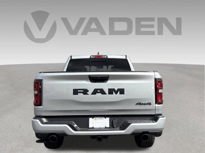 2027 RAM Ram 1500 RAM 1500 EXPRESS CREW CAB 4X4 5'7' BOX