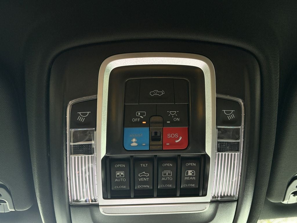 2026 RAM Ram 1500 RAM 1500 LIMITED CREW CAB 4X4 5'7' BOX