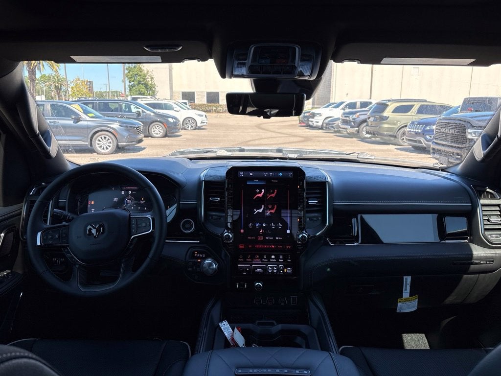 2027 RAM Ram 1500 RAM 1500 LIMITED CREW CAB 4X4 5'7' BOX