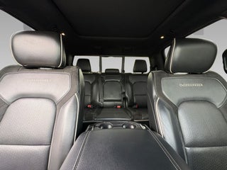 2019 RAM 1500 Laramie Crew Cab 4x4 5'7' Box