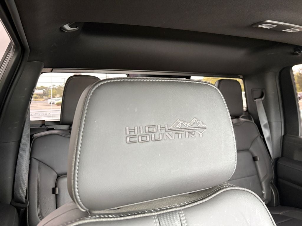 2022 Chevrolet Silverado 3500HD 4WD Crew Cab Standard Bed High Country