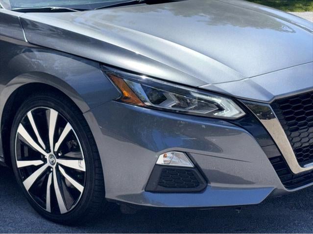 2022 Nissan Altima SR FWD