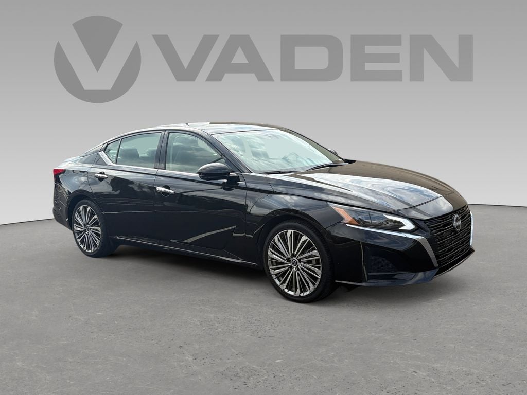 2023 Nissan Altima SL