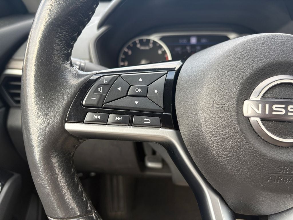 2023 Nissan Altima SL FWD