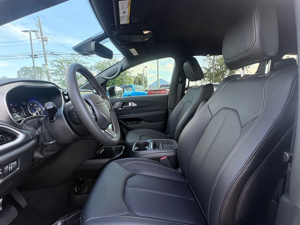 2027 Chrysler Pacifica PACIFICA SELECT