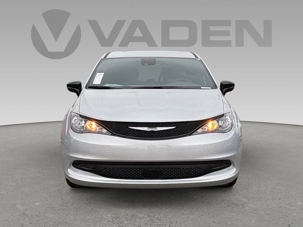 2026 Chrysler Voyager VOYAGER LX