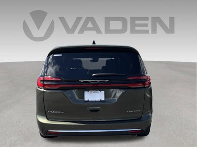 2027 Chrysler Pacifica PACIFICA LIMITED
