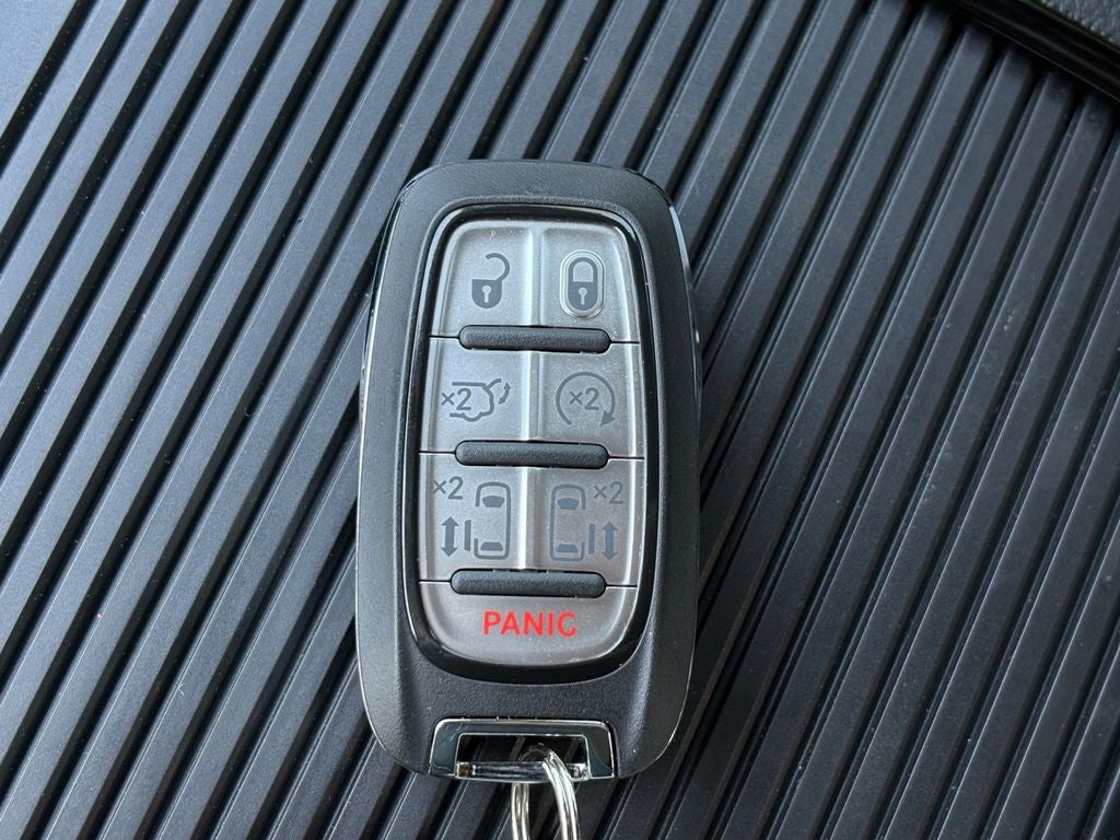 2026 Chrysler Pacifica PACIFICA LIMITED