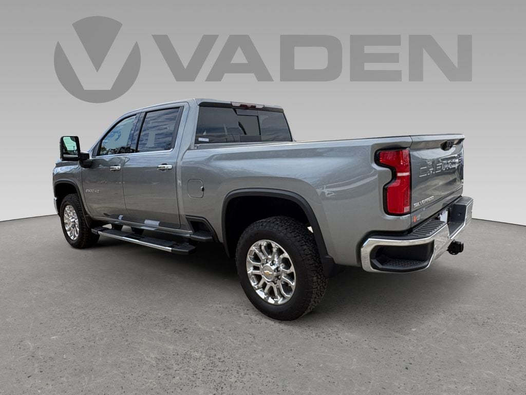 2025 Chevrolet Silverado 2500HD 4WD Crew Cab Standard Bed LTZ