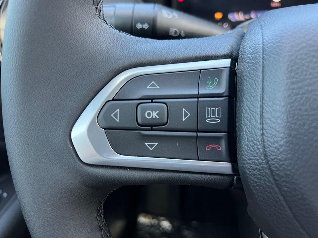 2025 Jeep Compass COMPASS LIMITED 4X4