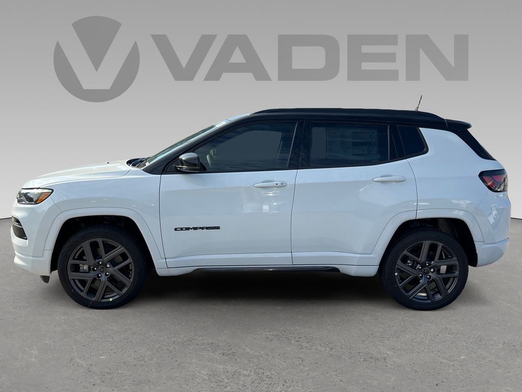 2025 Jeep Compass COMPASS LIMITED 4X4