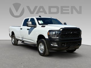 2023 RAM 3500 Tradesman Crew Cab 4x4 8' Box