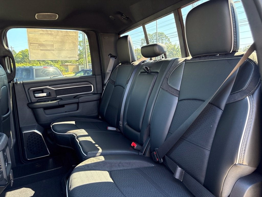 2026 RAM Ram 3500 RAM 3500 LARAMIE CREW CAB 4X4 8' BOX