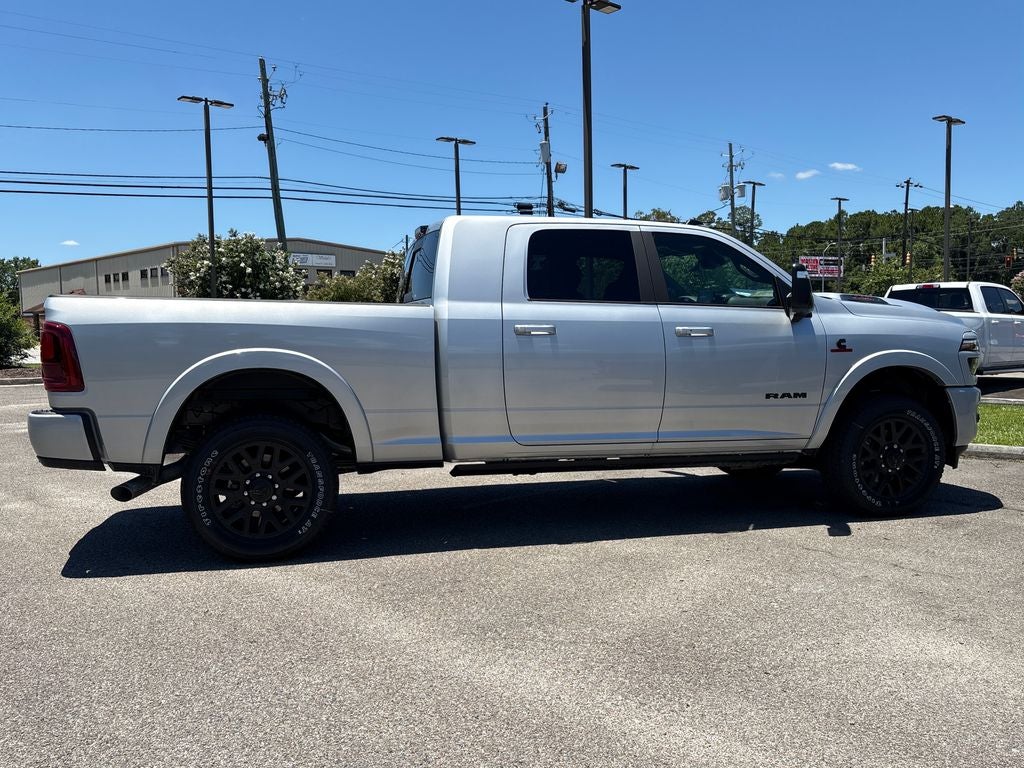 2026 RAM Ram 3500 RAM 3500 LIMITED MEGA CAB 4X4 6'4' BOX