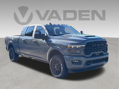 2026 RAM Ram 3500 RAM 3500 LIMITED MEGA CAB 4X4 6'4' BOX