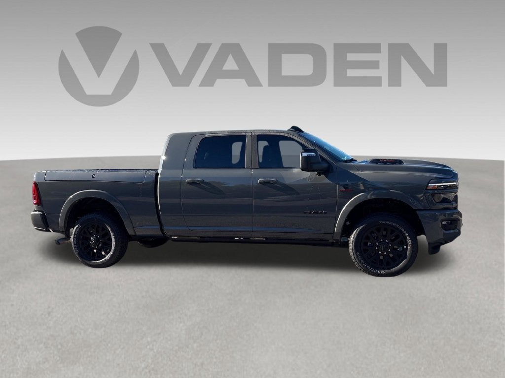 2026 RAM Ram 3500 RAM 3500 LIMITED MEGA CAB 4X4 6'4' BOX