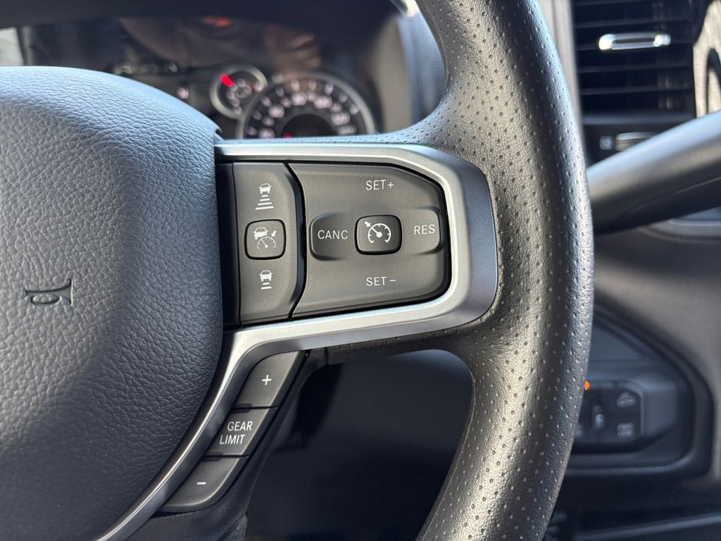 2026 RAM Ram 2500 RAM 2500 WARLOCK CREW CAB 4X4 6'4' BOX