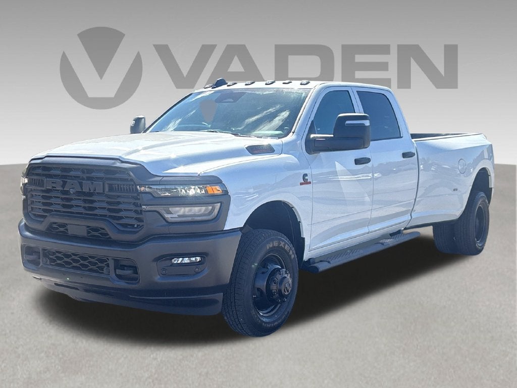 2027 RAM Ram 3500 RAM 3500 TRADESMAN CREW CAB 4X4 8' BOX