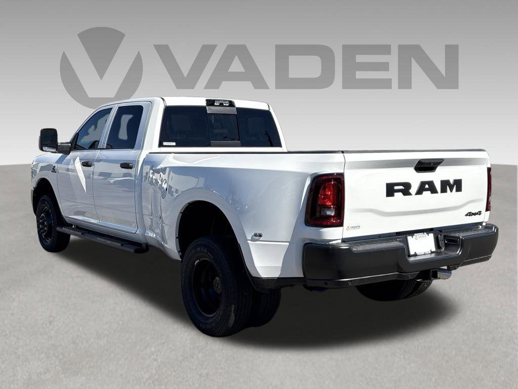 2027 RAM Ram 3500 RAM 3500 TRADESMAN CREW CAB 4X4 8' BOX