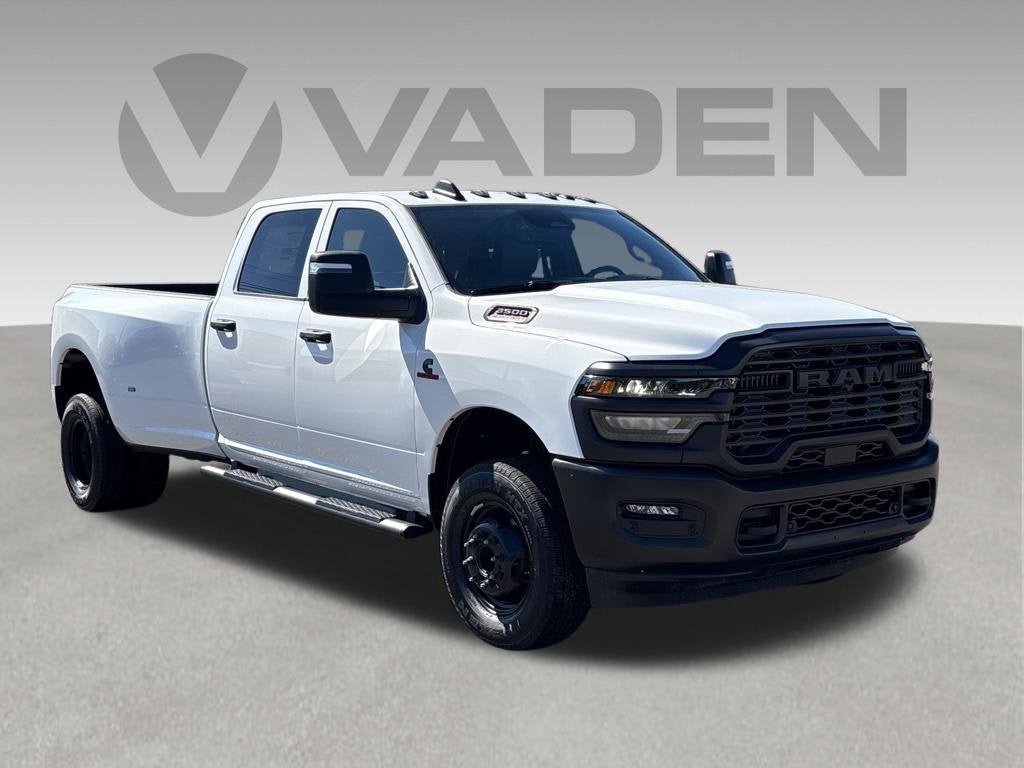 2027 RAM Ram 3500 RAM 3500 TRADESMAN CREW CAB 4X4 8' BOX