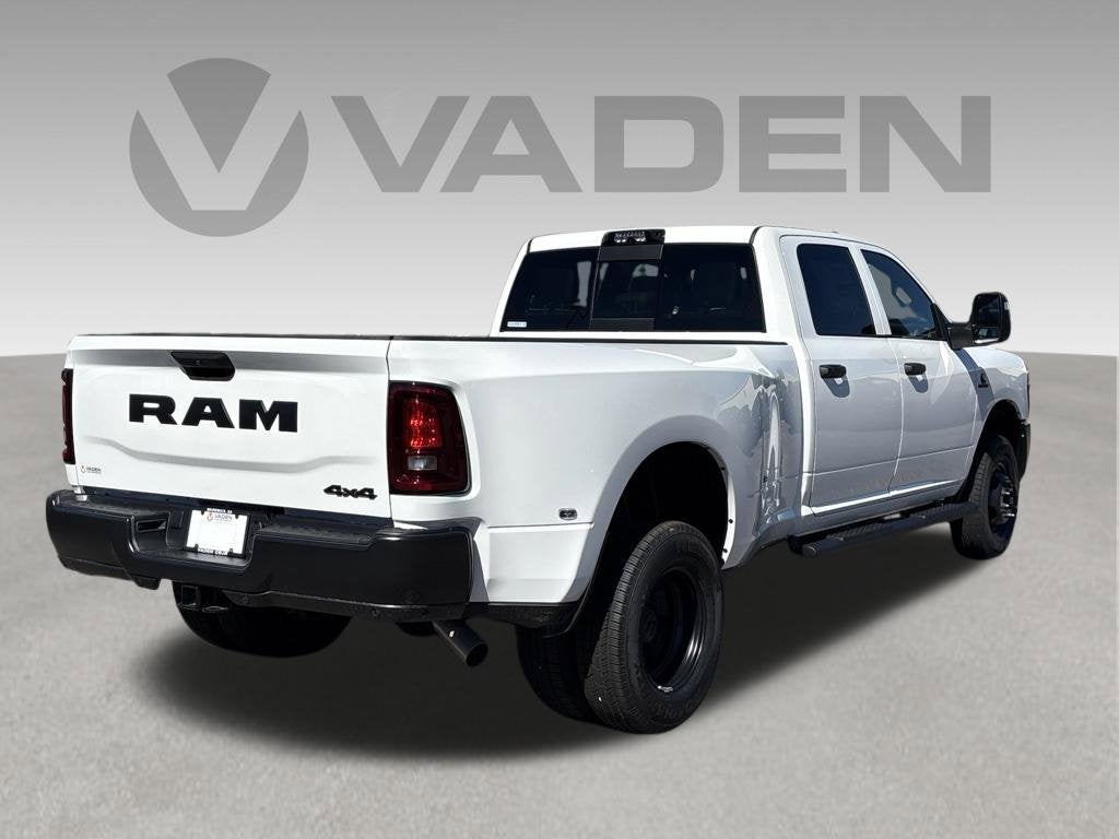 2027 RAM Ram 3500 RAM 3500 TRADESMAN CREW CAB 4X4 8' BOX