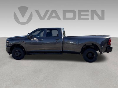 2027 RAM Ram 3500 RAM 3500 TRADESMAN CREW CAB 4X4 8' BOX