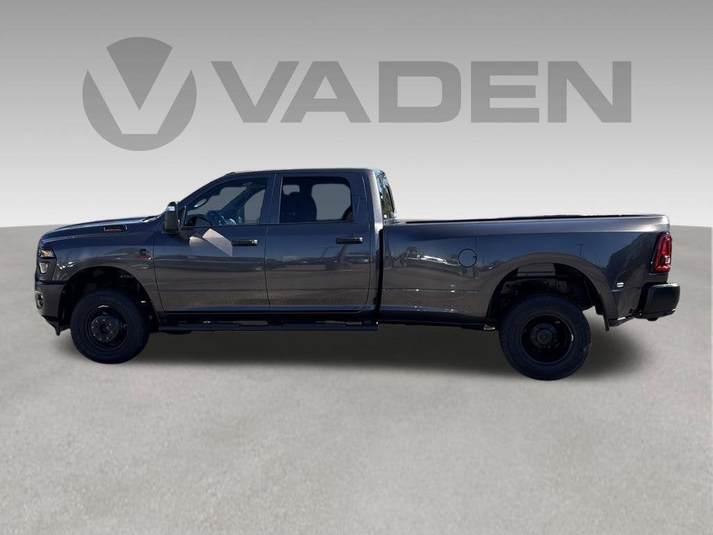 2027 RAM Ram 3500 RAM 3500 TRADESMAN CREW CAB 4X4 8' BOX