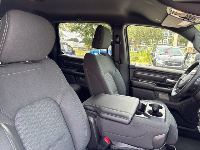 2026 RAM Ram 1500 RAM 1500 TRADESMAN CREW CAB 4X2 5'7' BOX