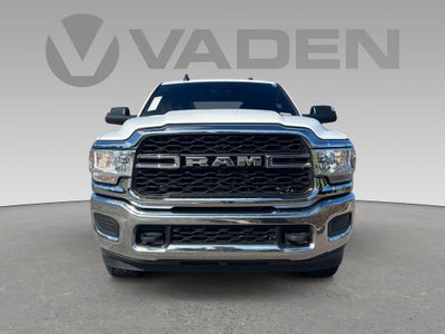 2022 RAM 2500 Tradesman Crew Cab 4x4 6'4' Box