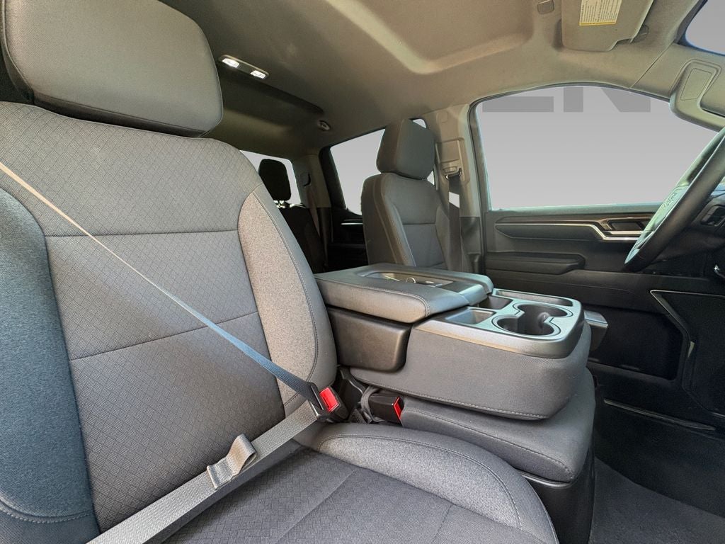 2023 Chevrolet Silverado 1500 4WD Crew Cab Standard Bed LT