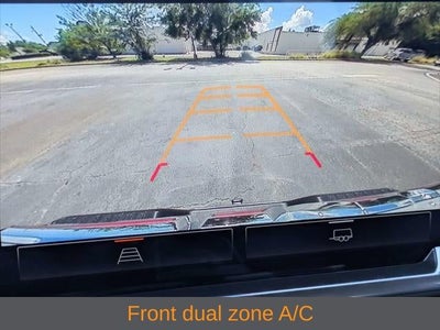 2025 GMC Sierra 1500 2WD Crew Cab Short Box SLT
