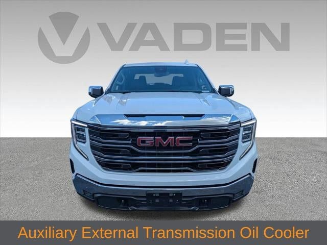 2025 GMC Sierra 1500 2WD Crew Cab Short Box SLT