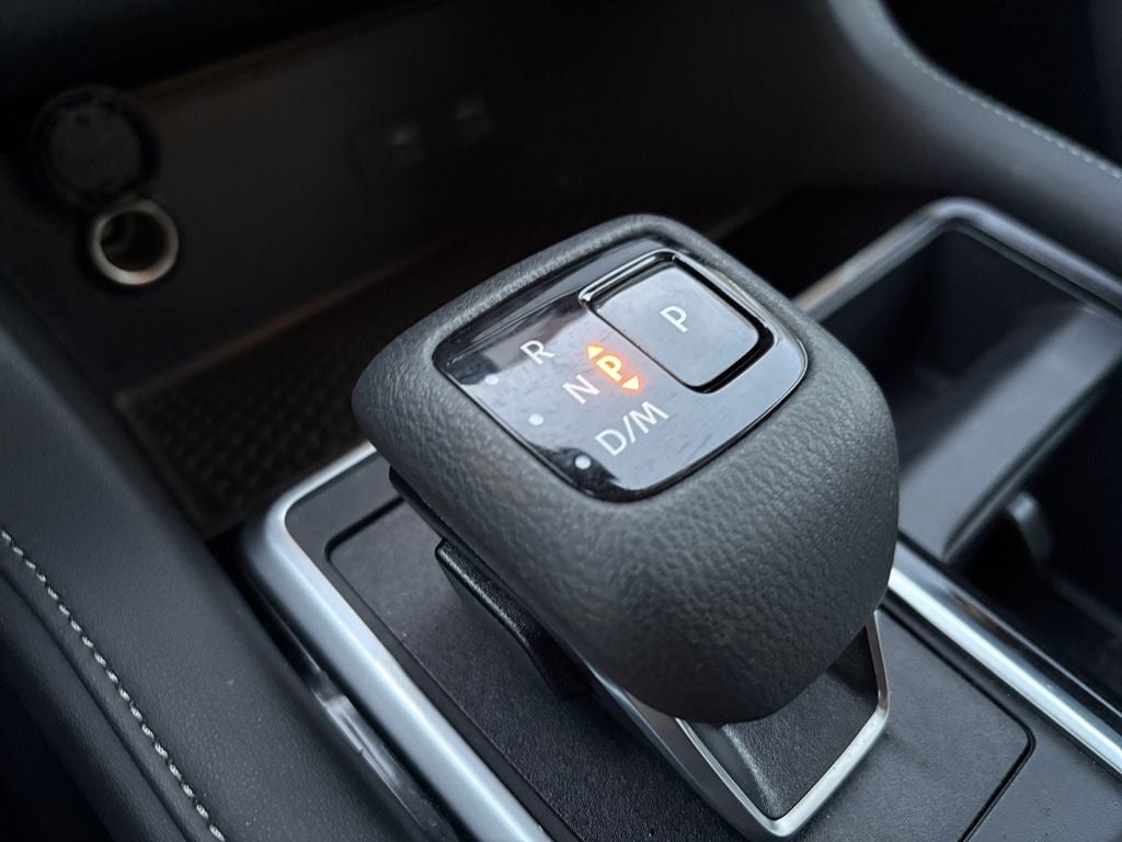 2025 Nissan Pathfinder SV FWD