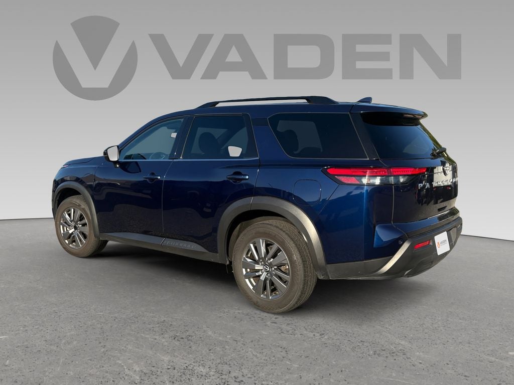 2025 Nissan Pathfinder SV FWD
