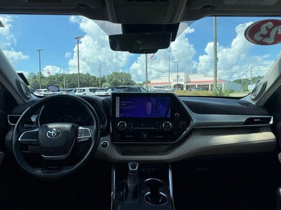 2023 Toyota Highlander Platinum