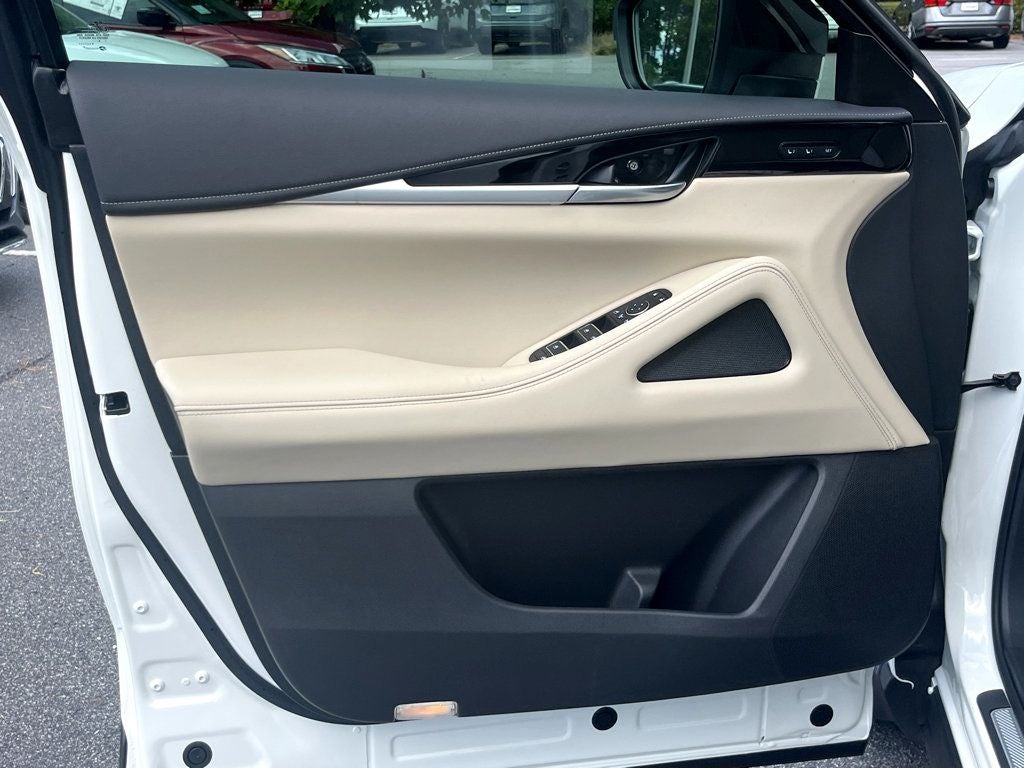 2025 INFINITI QX60 Pure FWD