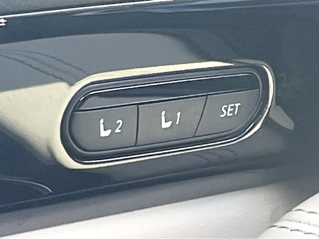 2025 INFINITI QX60 Pure FWD