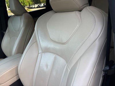 2023 INFINITI QX60 LUXE AWD