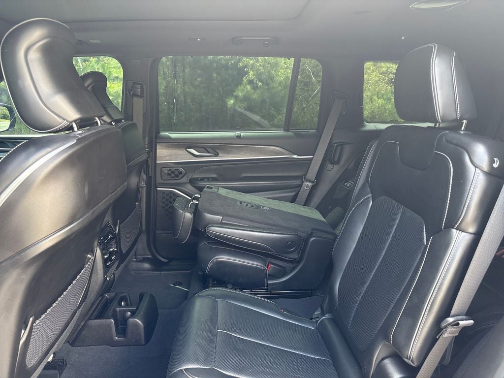 2023 Jeep Grand Cherokee L Overland