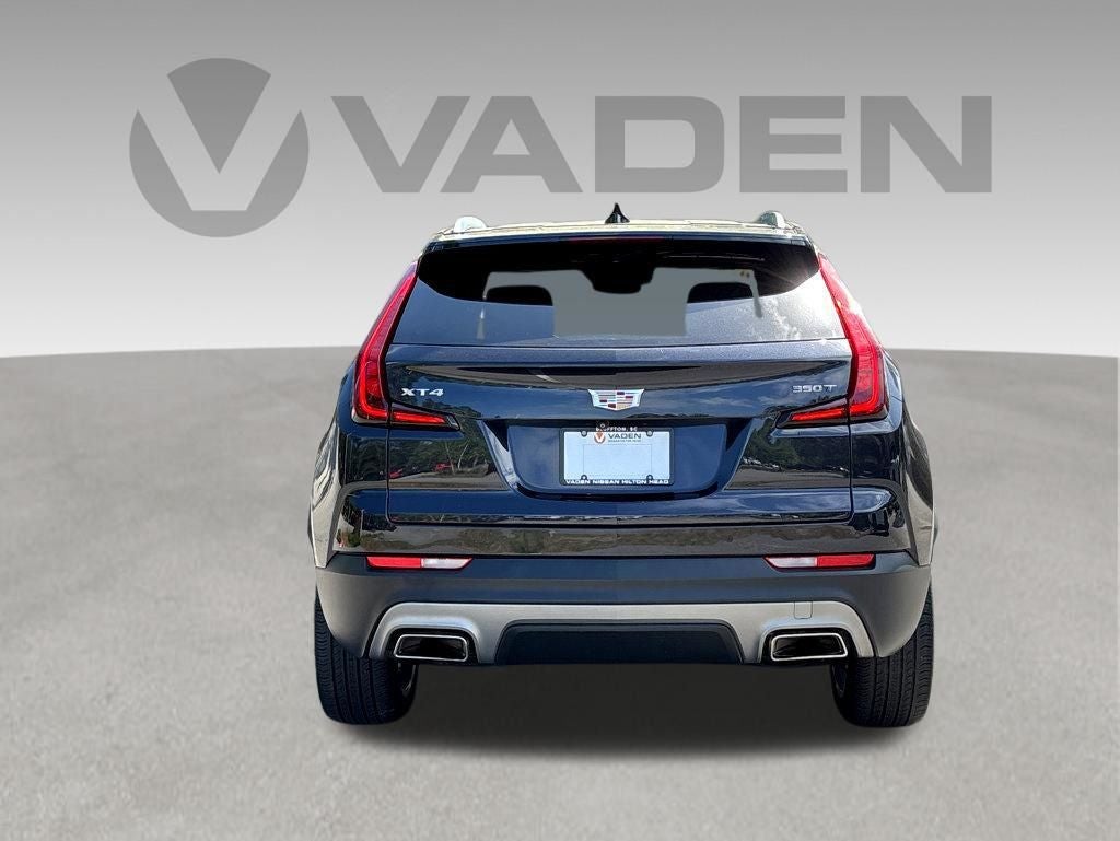 2023 Cadillac XT4 FWD Premium Luxury