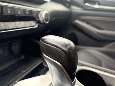 2023 Nissan Altima SR