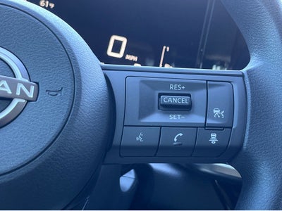2025 Nissan Kicks S
