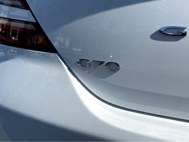 2025 Genesis G70 2.5T