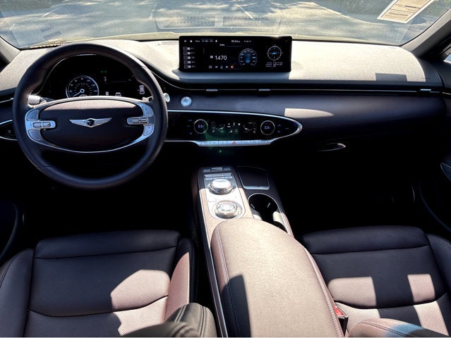 2025 Genesis GV70 2.5T