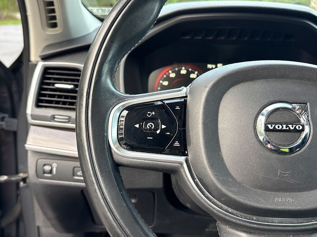 2018 Volvo XC90 T5 Momentum