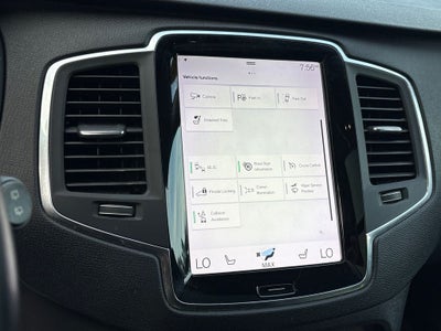 2018 Volvo XC90 T5 Momentum
