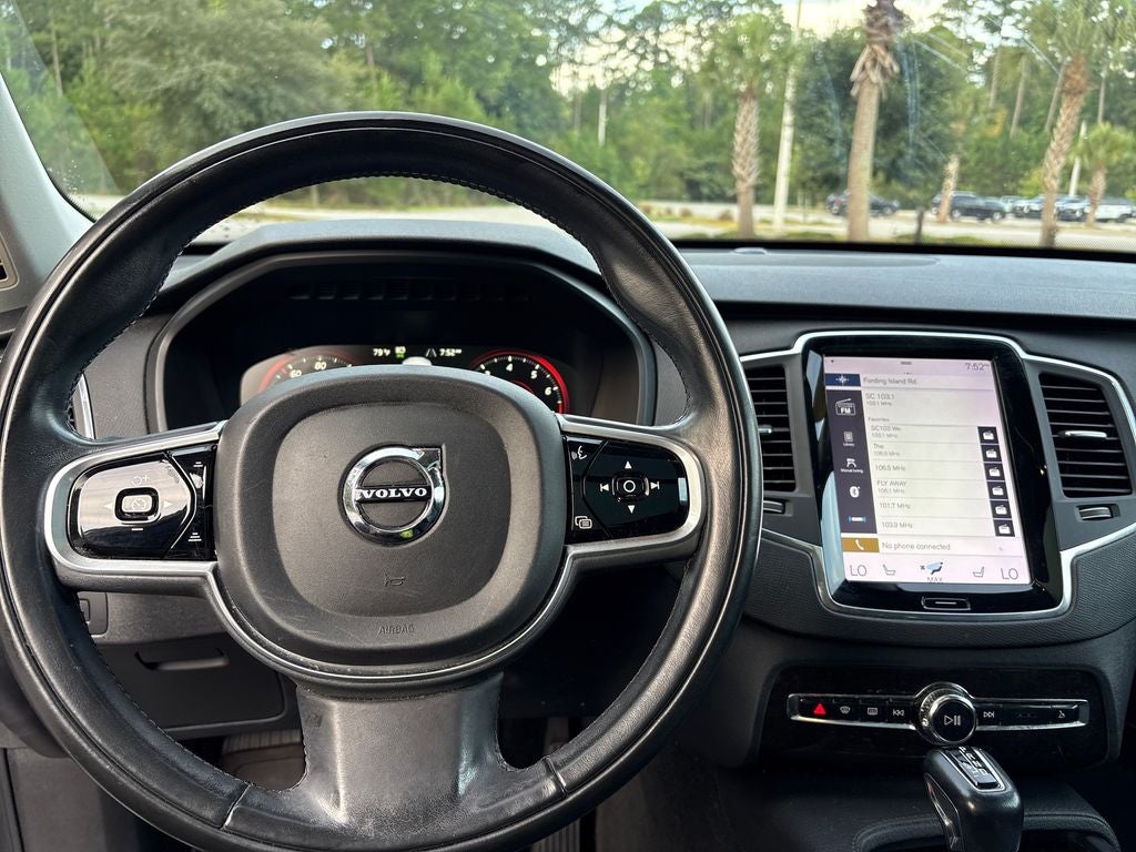 2018 Volvo XC90 T5 Momentum