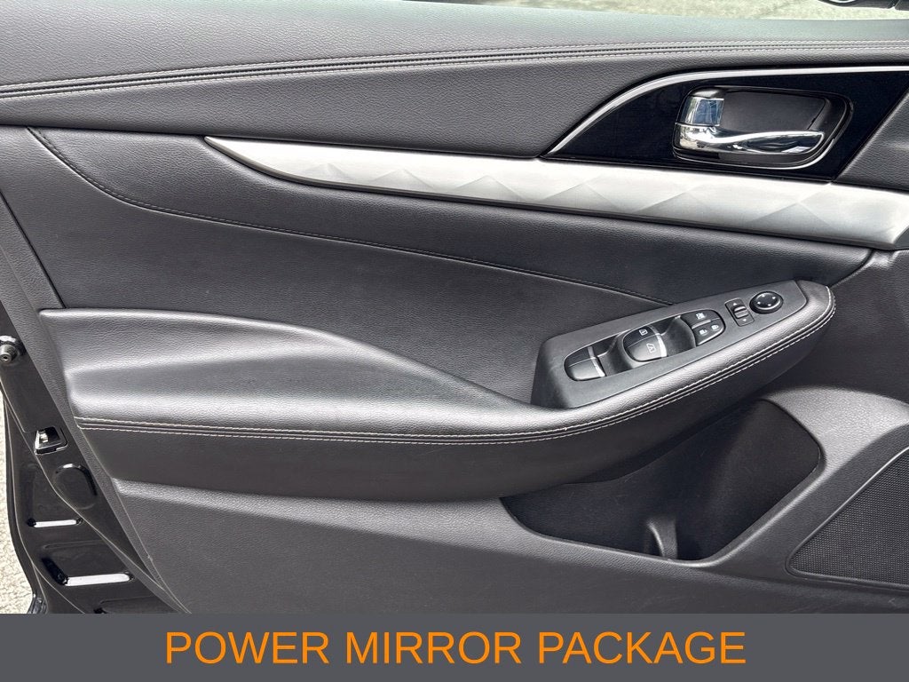 2021 Nissan Maxima SV