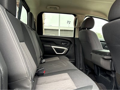 2023 Nissan Titan SV